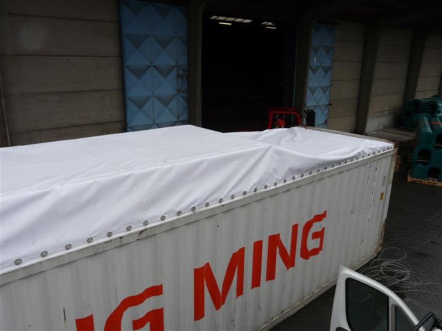 Containerzeil op maat, realisatie 1 door Dekzeilen Rubbens