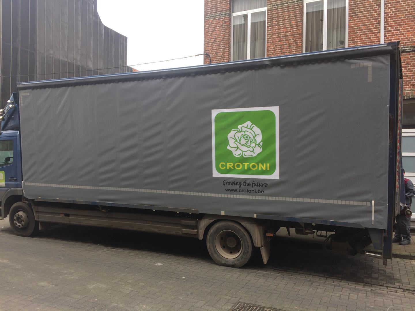 Schuifzeil op maat, realisatie 4 door Dekzeilen Rubbens
