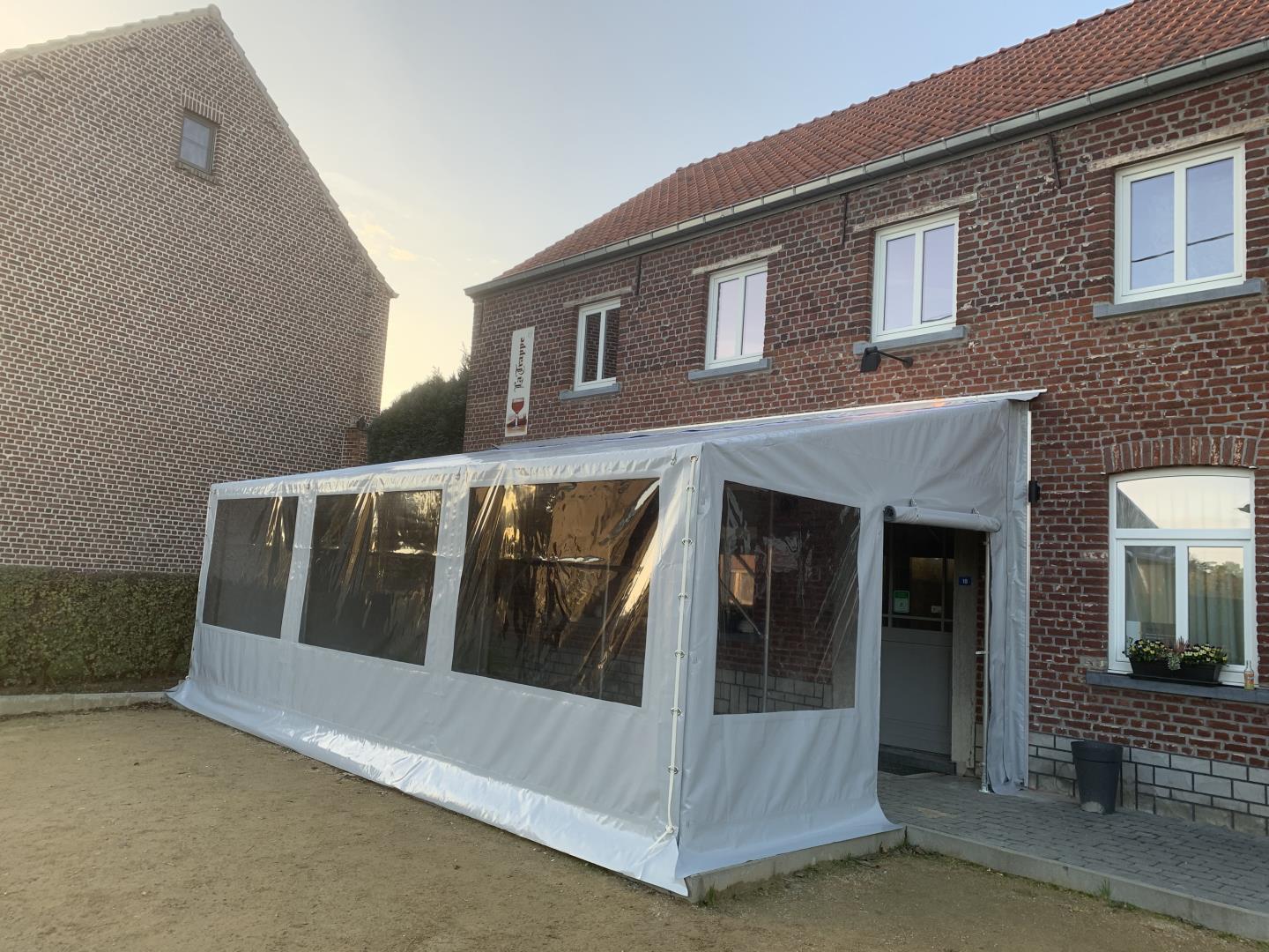 Tentzeil op maat, realisatie 8 door Dekzeilen Rubbens